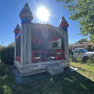 Jumper house