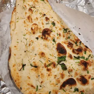 Garlic naan