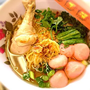 Won ton noodles soup