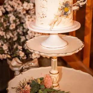 a three tiered wedding cake