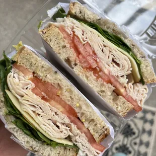 Gouda Gobbler Specialty Sandwich (with added tomato & avocado)