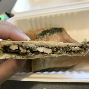 10/12/18 mushroom, feta, pesto pie $5.50