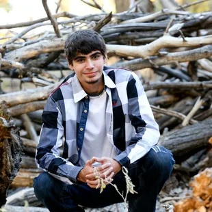 Handsome senior - Albuquerque wedding photographer