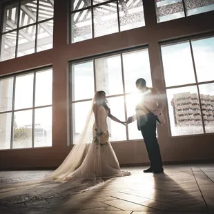 Wedding couple - Albuquerque Convention Center - Albuquerque wedding photographer