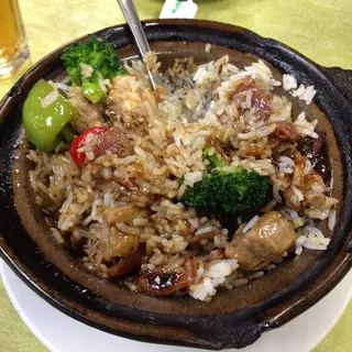 H16. Ribs with Preserved Sausage