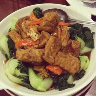 Braised Tofu with Vegetables /
