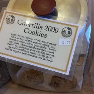 I took one of these guys right off the tray :) fressssshh baked cookies man!