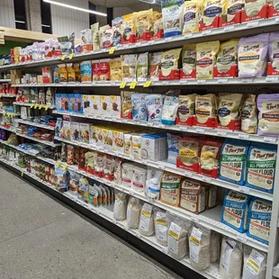 a grocery store aisle