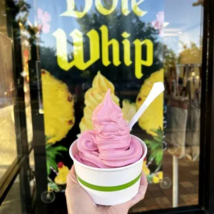 Strawberry vegan dole whip, sooooo good! instagram: jax.vegan.eats