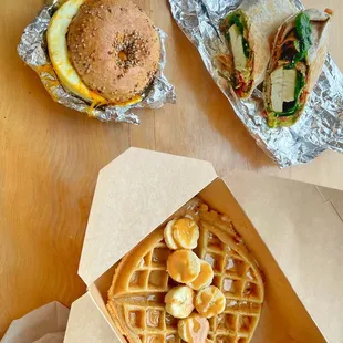 Pb and banana waffles | Instagram: slimthiccarbs