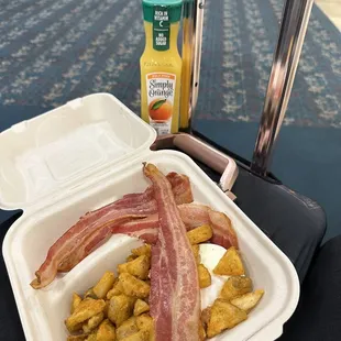 Bacon, one egg, and home fries: Good.