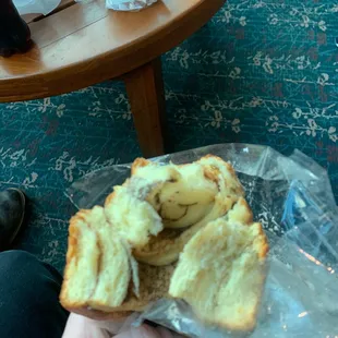 Dry bland Cinnamon roll