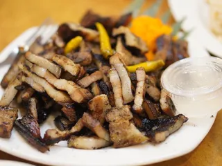 Max's Restaurant - Dillingham