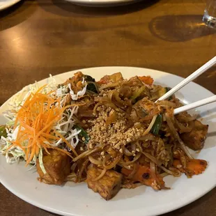 Pad Thai w/fried Tofu