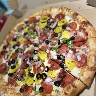Deluxe pizza