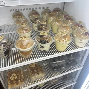 cupcakes, food