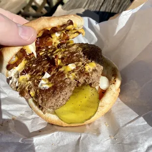 1/2 lb bacon cheeseburger...damn tasty!!!