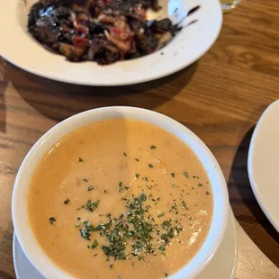 Lobster bisque cup