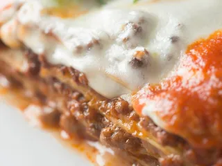 Mezza Luna Restaurant