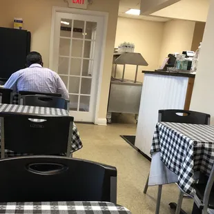 Small place with 5 tables. They only have bottled water if you are dining in, $1 a bottle.