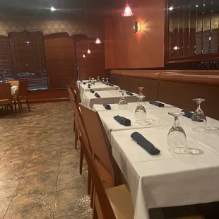 sushi and sashimi, interior