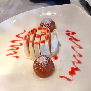 Gulab Jamun