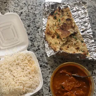 Butter Chicken &amp; Garlic Naan