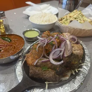 andhra curry, tandoori mix grill, chili bullet naan