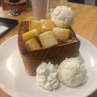 Salted Egg Custard Toasted