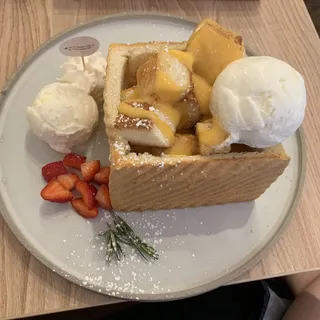 Salted Egg Custard Toasted