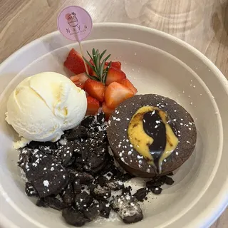 Salted Egg Chocolate Lava cake