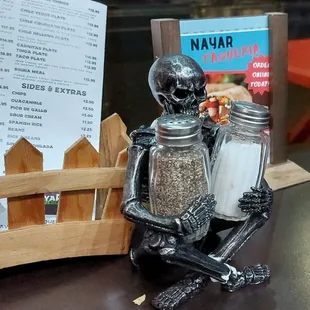 The best salt and pepper holder!