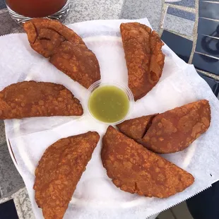 poultry, food, fried chicken, chicken wings, fried chicken wings, bbq wings, chicken wings and fried chicken, chicken, bbq chicken