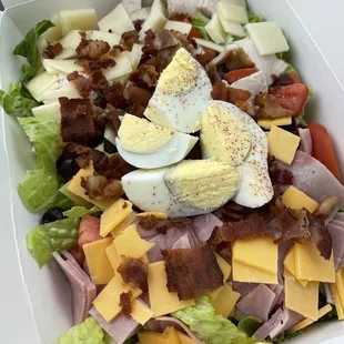 Chef Salad with added bacon