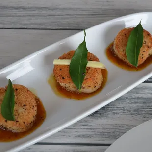 Seared Scallops
 
 #indian #indianfood #Masala #freshfood