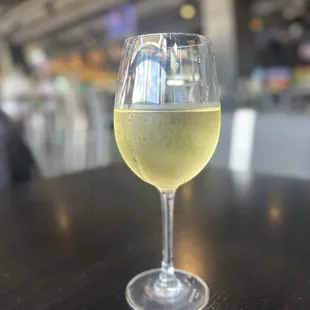 Great selection of wine and beer. Nice pour!!