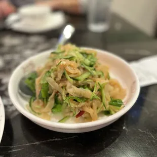 C04 Jellyfish Salad
