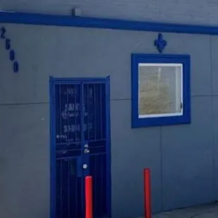 a blue and white building