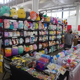 There they as SQUISHMELLOWS *4/29/23