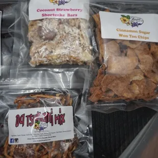 Ohana style snack company pick ups fR. The Foodie Con and expo *4/29/23