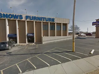 Snow's Furniture