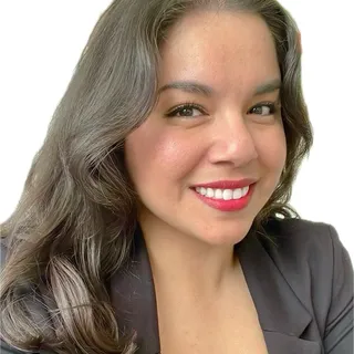 Samantha T.