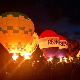Balloon glow
