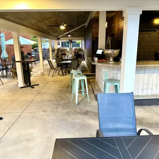 Nectar of the Tupelo patio