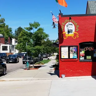 Can't miss this pub!