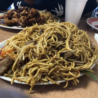 Beef Lo Mein