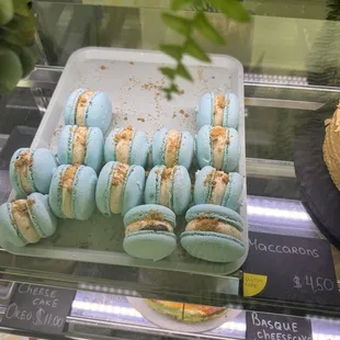 Fattest macaron I&apos;ve ever seen!