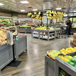 Produce section