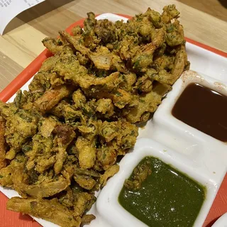 VEG PAKODA BOX