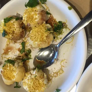 DAHI RAGDA KACHORI